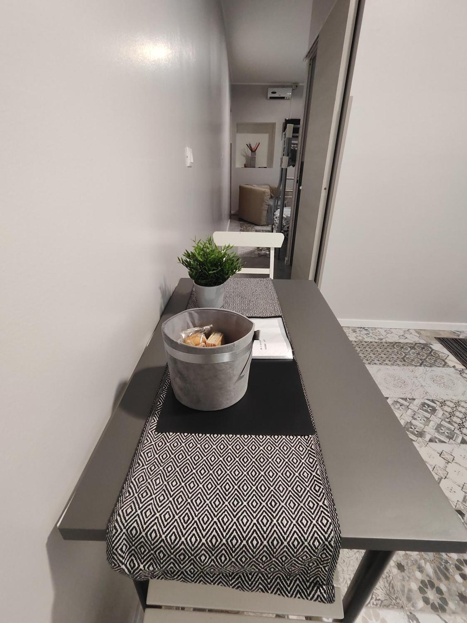 Dante Alighieri Apartment *